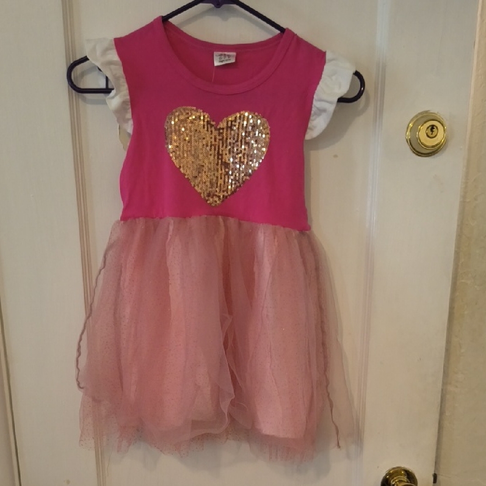 NWT Vikita | Pink and Gold Heart Kids Casual Dress